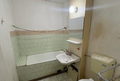 Apartament 3 camere decomandat, zona Tractorul - pret negociabil - 7