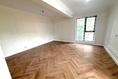 Apartament cu 4 camere decomandat în Nordului - 2