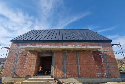 Casă cu 4 camere cu Teren 750 Mp în Cătălina - 9