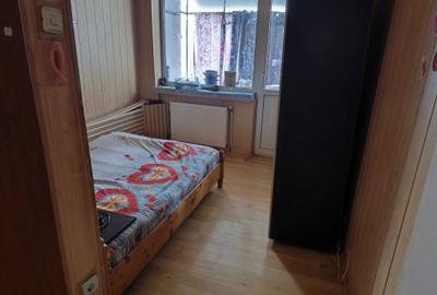 Apartament cu 3 camere semidecomandat în Central - 4