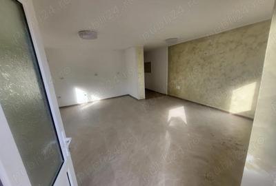 Casă cu Teren 600 Mp în Central - 4