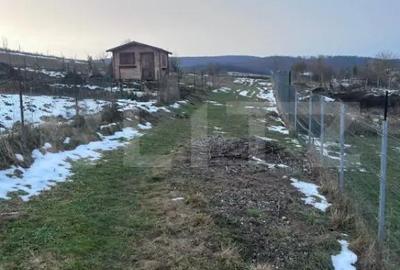 Teren de 1400 mp, în Centura - 2