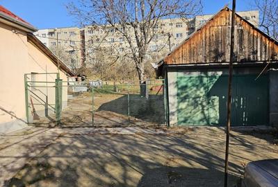 Casa de inchiriat cu gradina zona Tetarom - 2