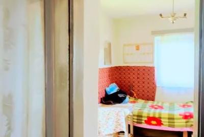 Casă cu 3 camere cu Teren 866 Mp în Ulmu - 11