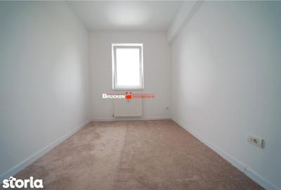 Apartament cu 3 camere în Nufărul - 7