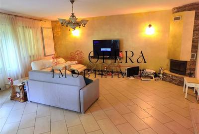 Casă individuală cu 7 camere cu Garaj în Bucium - 2