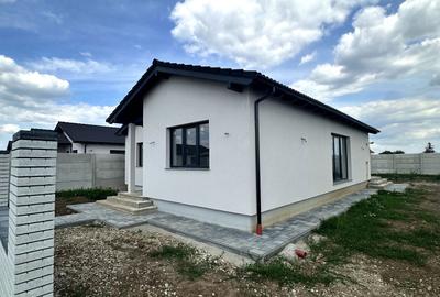 Casă cu 4 camere în Sântandrei - 2