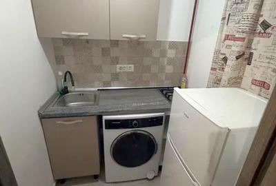 Titan, Bd. 1 Decembrie 1918, Postavarului, renovata, fara risc seismic - 1