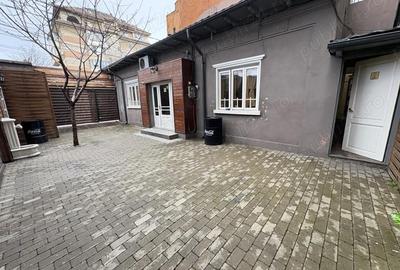 Spațiu comercial, de 120 mp, în Central - 10