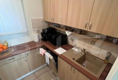 Casă cu 5 camere cu Teren 625 Mp în Central - 2