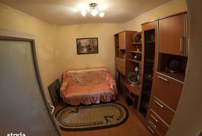 Casă cu 4 camere cu Canalizare în Central - 12