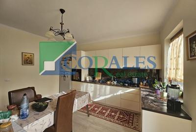 Pozitie excelenta. Intimitate. - 3