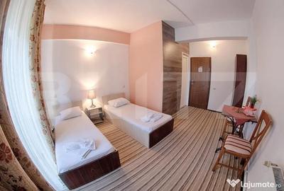 Casă cu 15 camere cu Teren 100 Mp în Albert