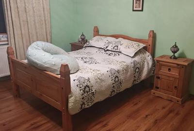 Casă cu Teren 1042 Mp în Central
