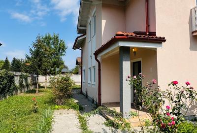 Vila Individuala Laguna Albastra | Bucatarie complet mobilata | Teren 600mp - 3