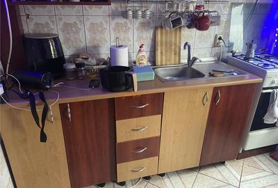 Garsoniera de , cartier Gara , 32 mp , decomandata , et 2/4 - 1