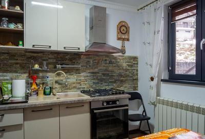 Complex pentru cazare in Busteni in zona Valea Alba - 4