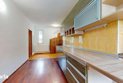 Apartament cu 4 camere, mobilat în Central - 9