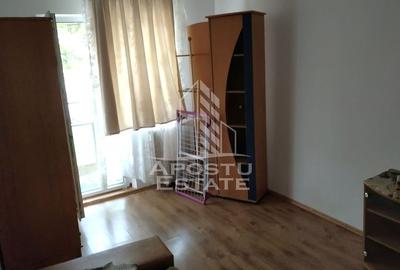 Apartament cu 2 camere, semidecomandat, etajul 2, zona Sagului - 3