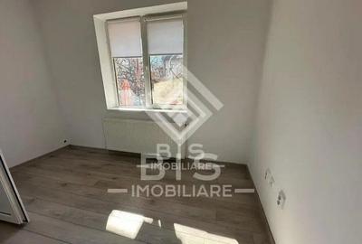 Spatiu Comercial de vanzare - Zona centrala - 2