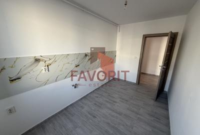 Etaj 2. Disponibil imediat. Decomandat. TVA 21% inclus in pret - 2