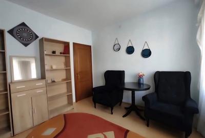 Apartament 4 camere zona Far Constanța  parter+demisol 450 euro - 5