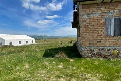 Teren intravilan de 1633 mp, în Vadu Crișului - 21