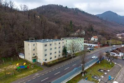 Apartament cu 2 camere semidecomandat, mobilat în Bartolomeu - 6