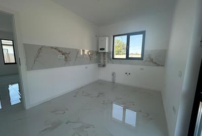Casa individuala, parter, 4 camere+ parcare,+ curte proprie 380 mp,Comision 0 - 11