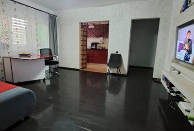 Oferta de vanzare ap. cu 2 camere, mobilat, 85000 Eur - 4