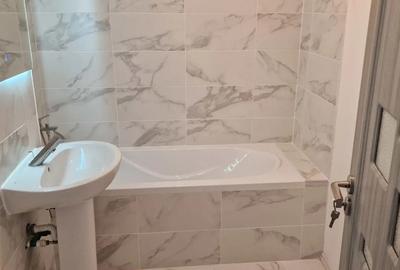 Propietar. Vand sau schimb ap 4 cam dec Obor parter renovat super incalzire pardoseala totul nou - 2