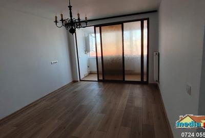 Apartament cu 3 camere semidecomandat în Micro 16 - 3