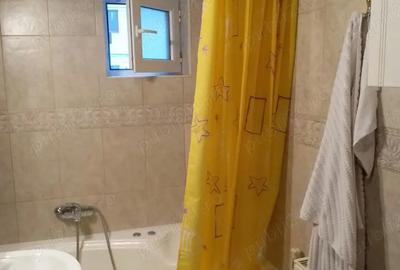 Apartament 3 camere de vanzare Sinaia - 4