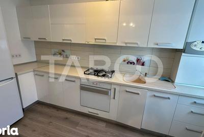 Apartament cu 3 camere decomandat în Central - 6