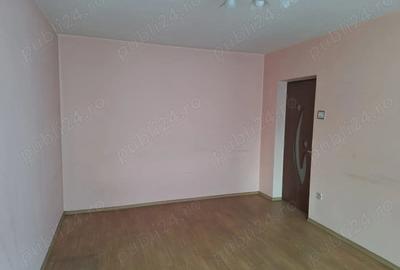 Apartament cu 3 camere decomandat în Sud - 8