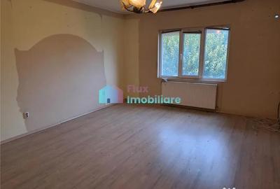 Casă cu 11 camere cu Teren 1200 Mp în Ițcani - 7