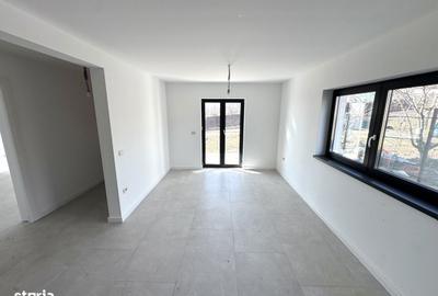 Casă cu 3 camere cu Teren 400 Mp în Tomești - 2
