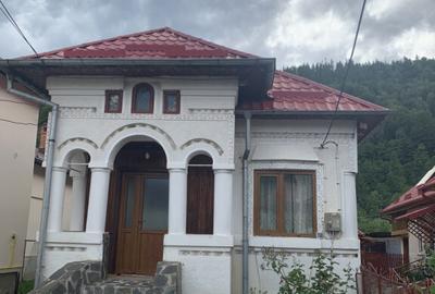 Casa Leresti, Arges, acces u?or catre Campulung Muscel, barajul Rau?or - 4