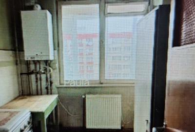 Apartament cu 3 camere semidecomandat în Centrul Civic - 2