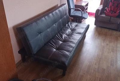 Casă cu 1 camere cu Teren 1000 Mp în Central - 1