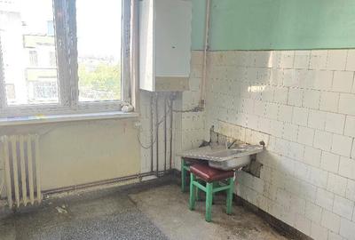 Vand apartament 3 camere decomandat in Deva, Titu Maiorescu, etaj 2 - 5