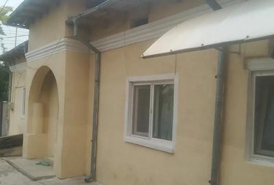 Casa in Bals pe Fratii Buzesti - 1