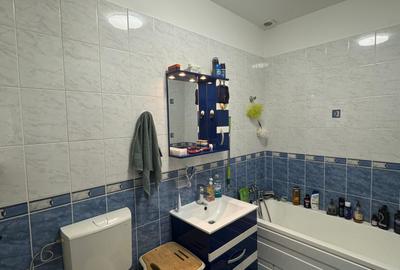 Apartament cu 3 camere semidecomandat, mobilat în Dristor - 9