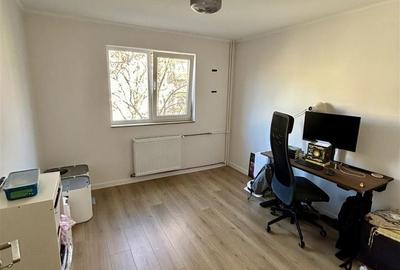 Apartament cu 3 camere semidecomandat în Rogerius - 2