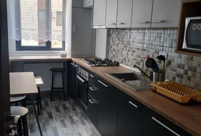 Apartament cu 3 camere decomandat în Roșu - 6