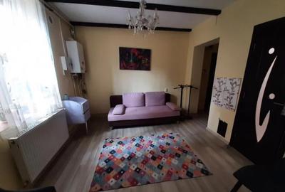 Apartament 2 camere, semidecomandat - zona Centru Civic - 1