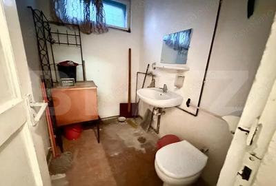 Spa?iu comercial de 44 mp zona buna, ideal pentru renovare ?i personalizare - 2