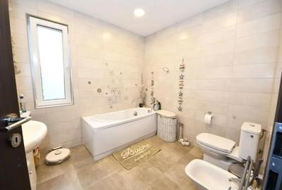 Casă cu 5 camere cu Teren 500 Mp în Ultracentral - 2