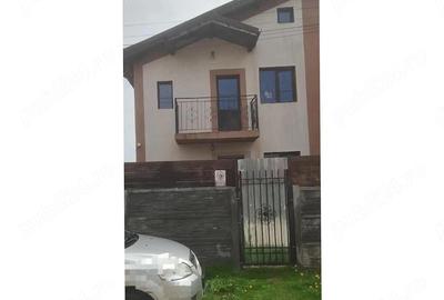 Casă cu 3 camere cu Teren 200 Mp în Berceni - 8