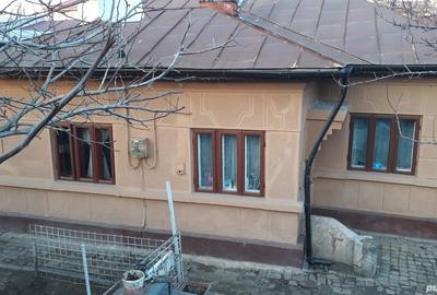 Casă cu 3 camere în Rahova - 2